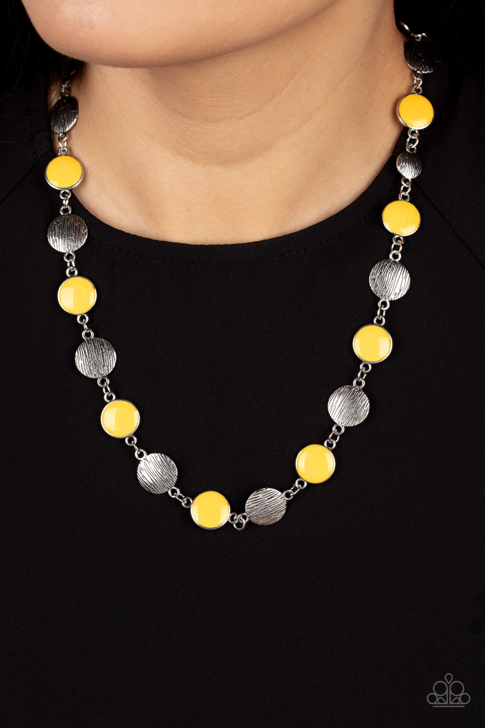 Harmonizing Hotspot - Yellow - VJ Bedazzled Jewelry