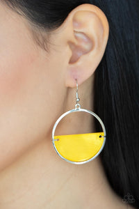 Seashore Vibes - Yellow - VJ Bedazzled Jewelry
