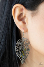 Load image into Gallery viewer, Seasonal Showcase - Green - VJ Bedazzled Jewelry
