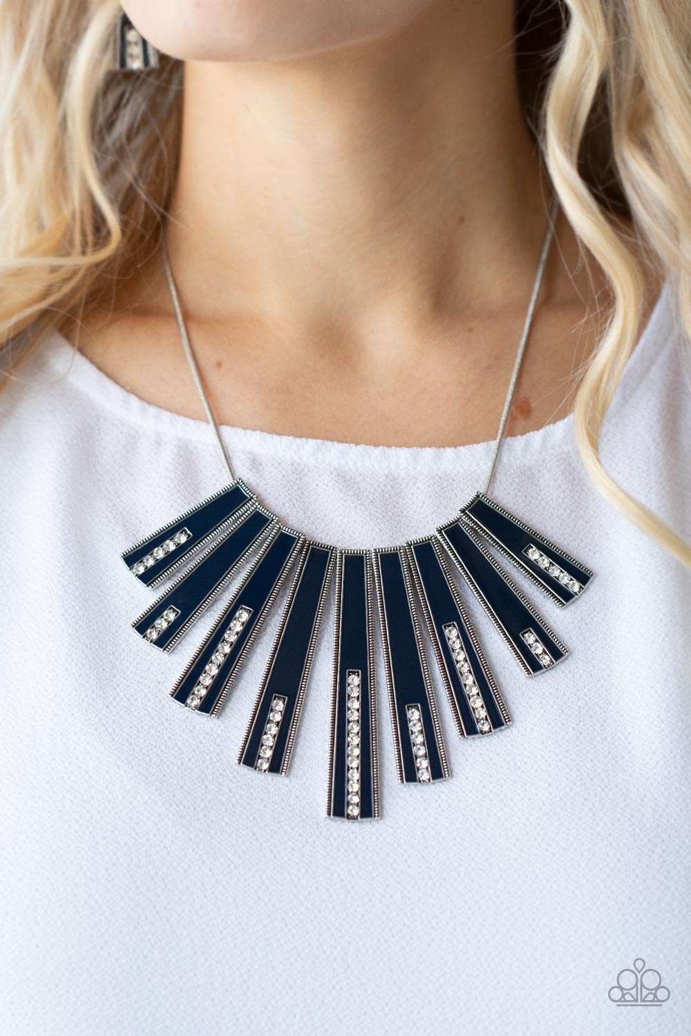 FAN-tastically Deco - Blue - VJ Bedazzled Jewelry