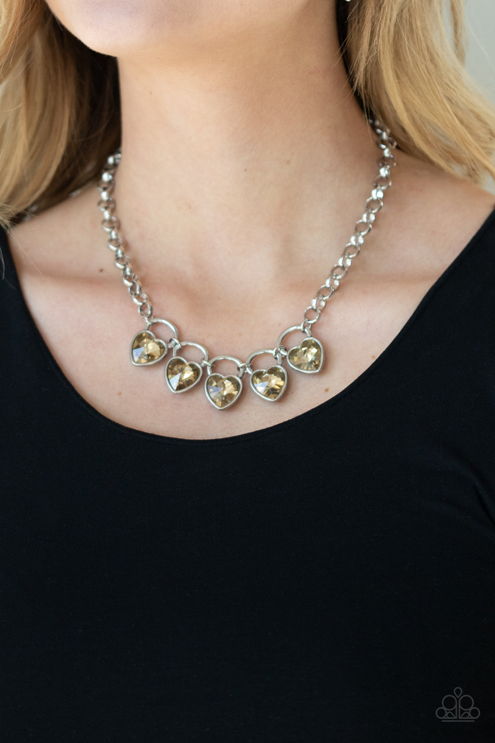 Heart on your heels - brown - VJ Bedazzled Jewelry