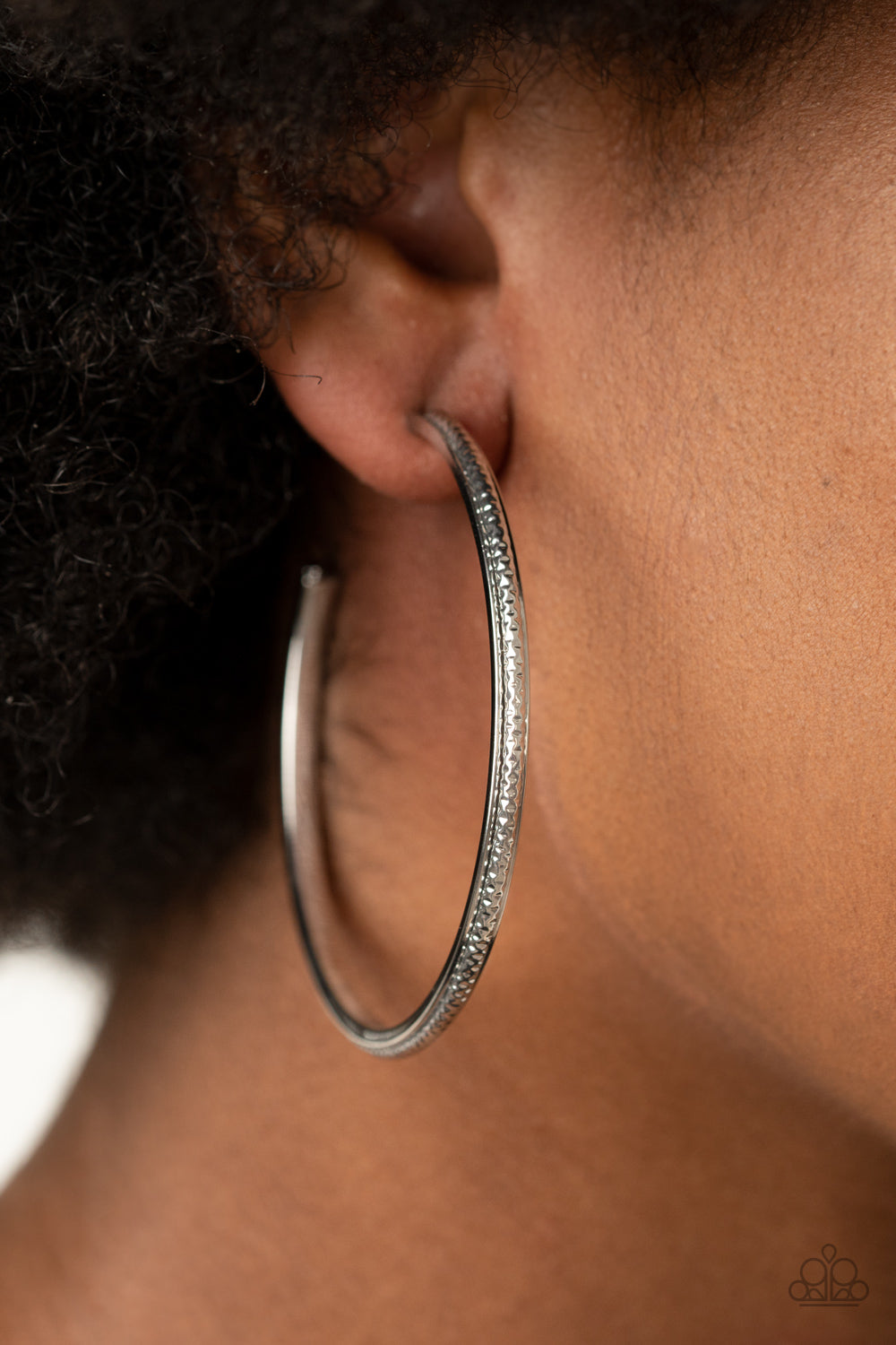 Sultry shimmer silver - VJ Bedazzled Jewelry