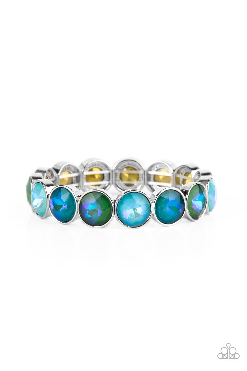 Radiant on Repeat - Green - VJ Bedazzled Jewelry