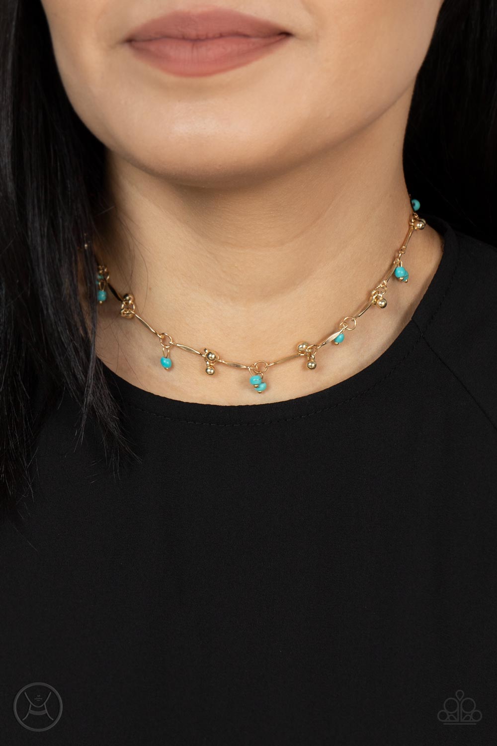 Sahara Social - Gold - VJ Bedazzled Jewelry