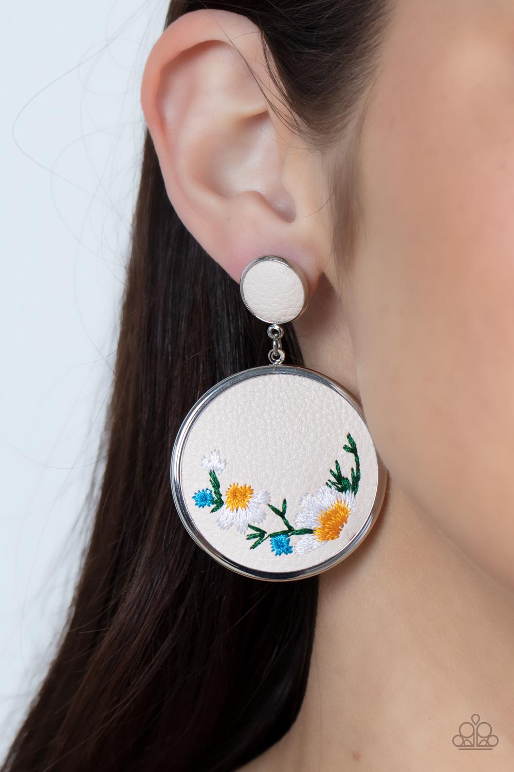 Embroidered Gardens - Multi-Paparazzi Accessories - VJ Bedazzled Jewelry