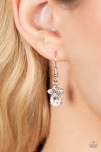 Load image into Gallery viewer, Flawlessly Famous - Red - VJ Bedazzled Jewelry
