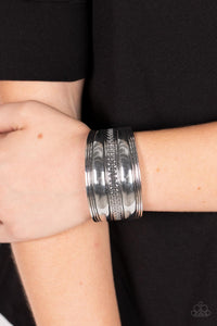 Egyptian Essence - Silver - VJ Bedazzled Jewelry