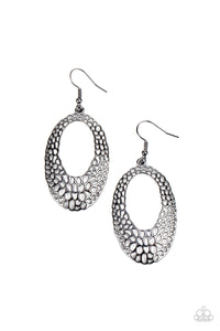 The HOLE Nine Yards - Black Paparazzi Accessories - VJ Bedazzled Jewelry