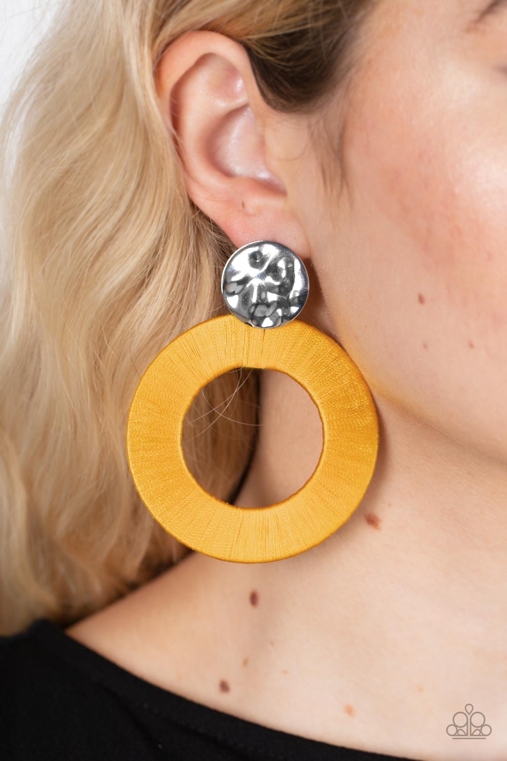 Strategically Sassy - Yellow - VJ Bedazzled Jewelry