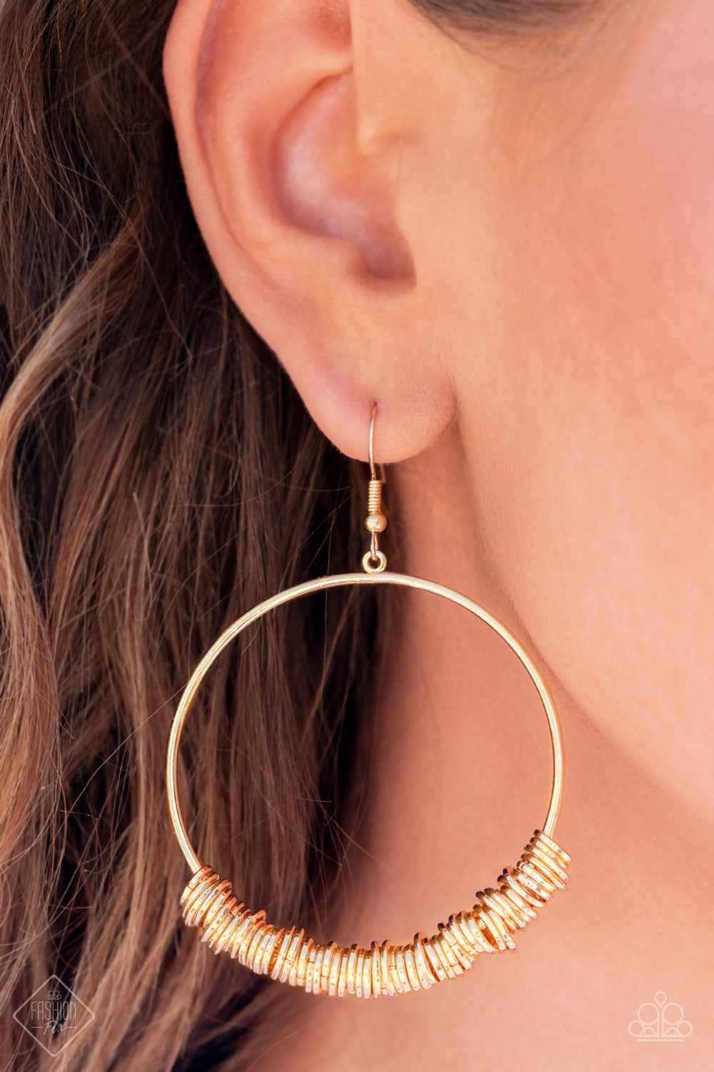 Retro Ringleader - Gold - VJ Bedazzled Jewelry