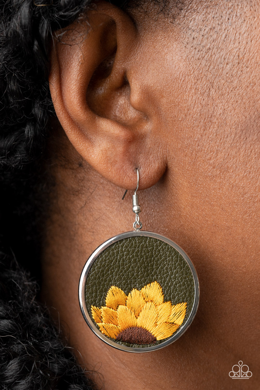 Sun-Kissed Sunflowers - Green - VJ Bedazzled Jewelry