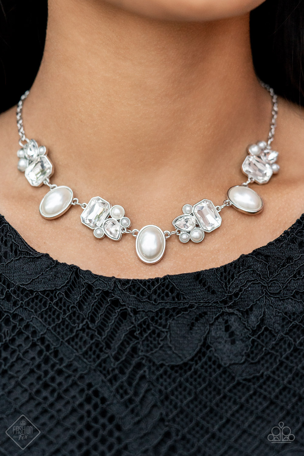 Sensational Showstopper - White - VJ Bedazzled Jewelry