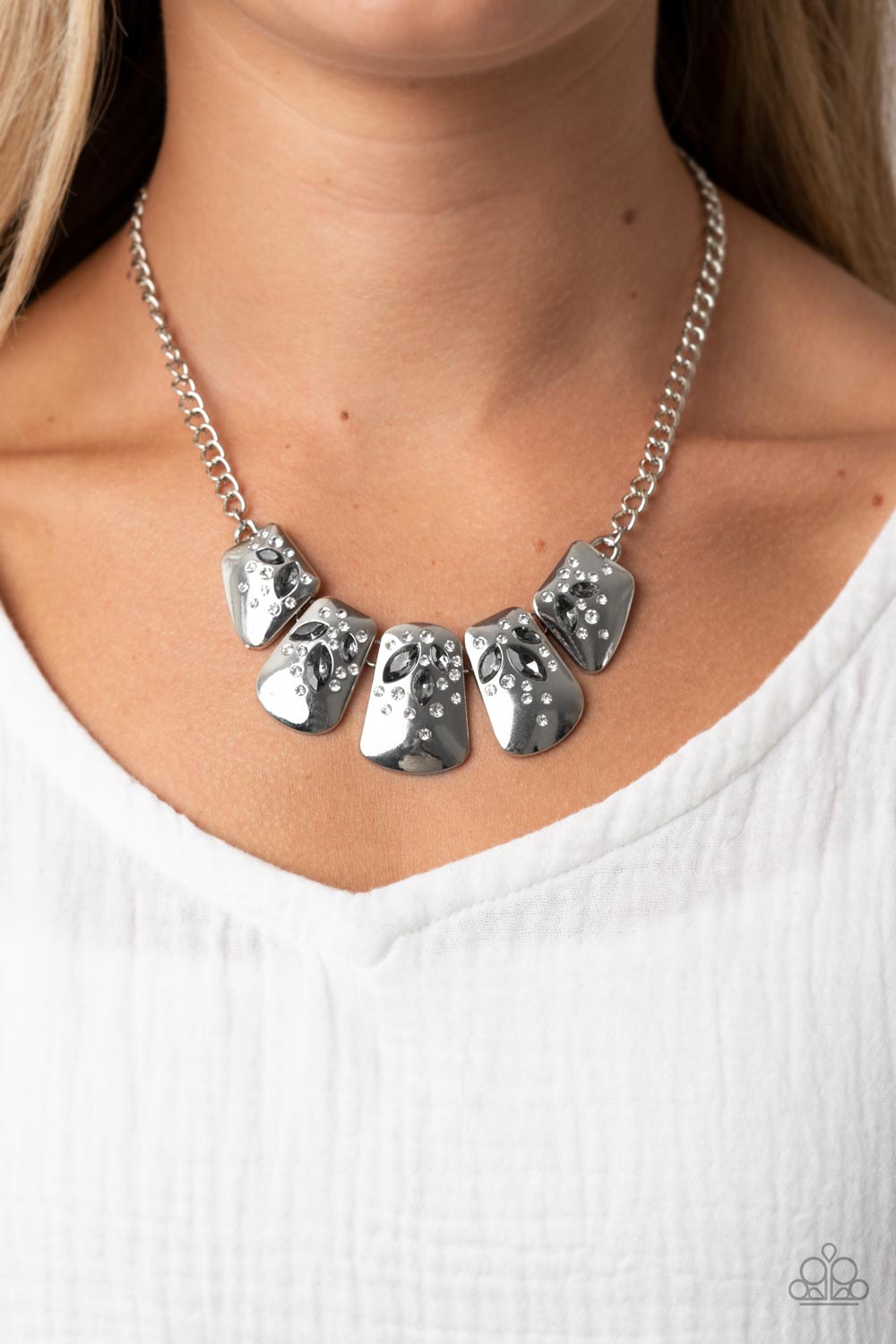 Jubilee Jingle - Silver - VJ Bedazzled Jewelry