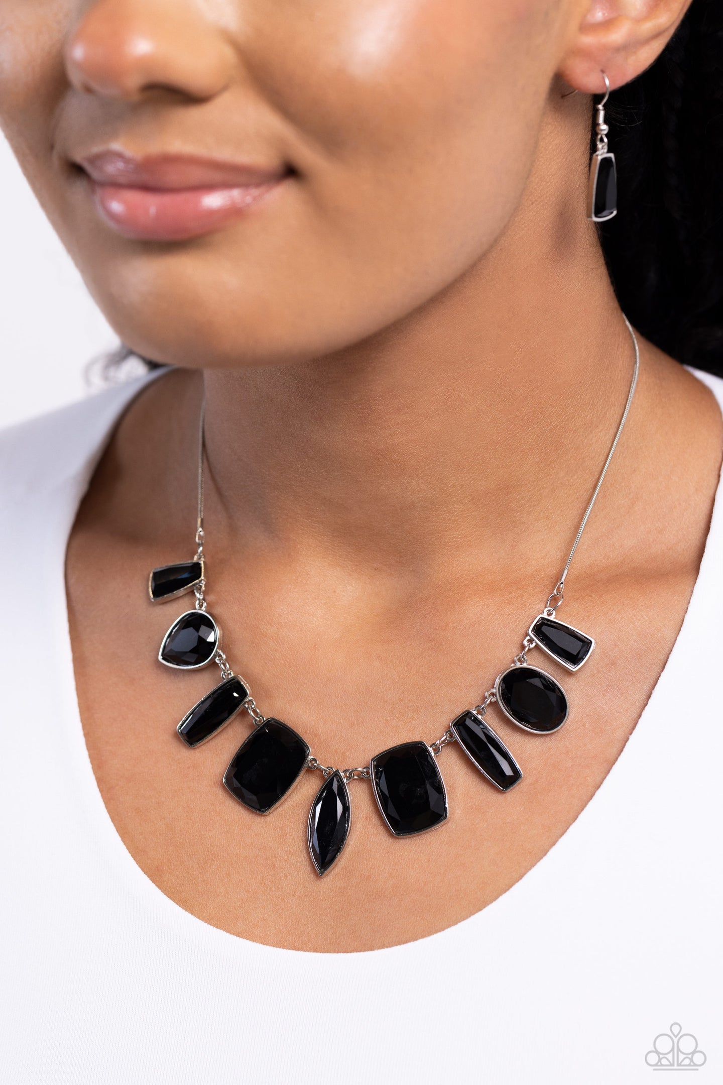 Luscious Luxe - Black Paparazzi Accessories