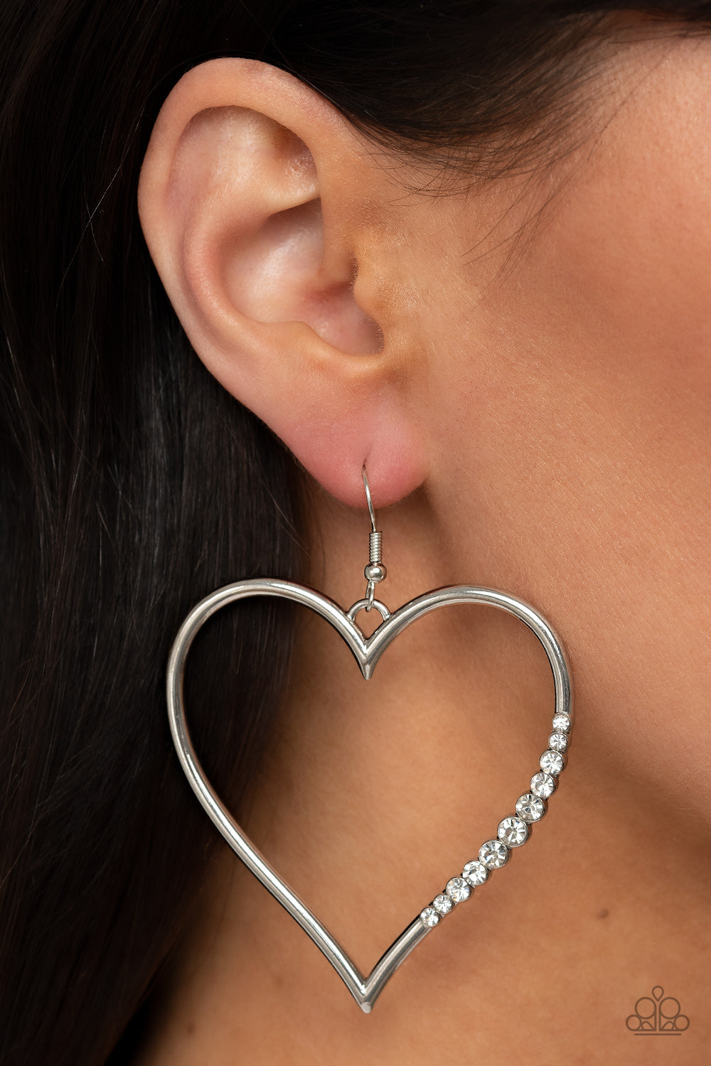 Bewitched Kiss - White - VJ Bedazzled Jewelry
