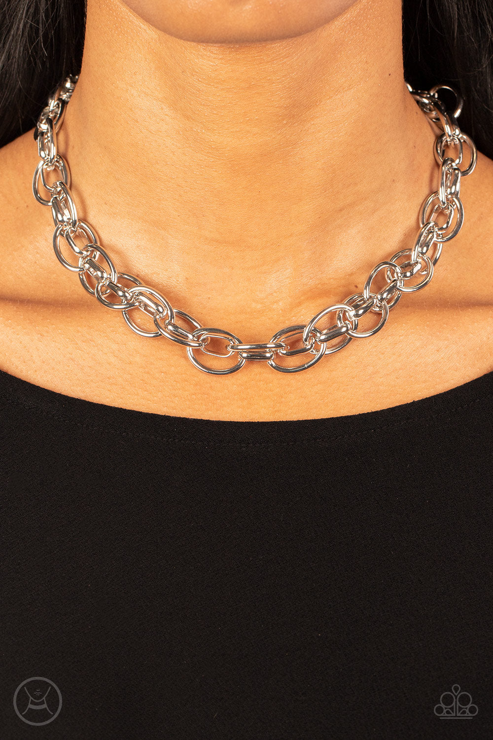 Tough Crowd - Silver- Paparazzi Accessories - VJ Bedazzled Jewelry