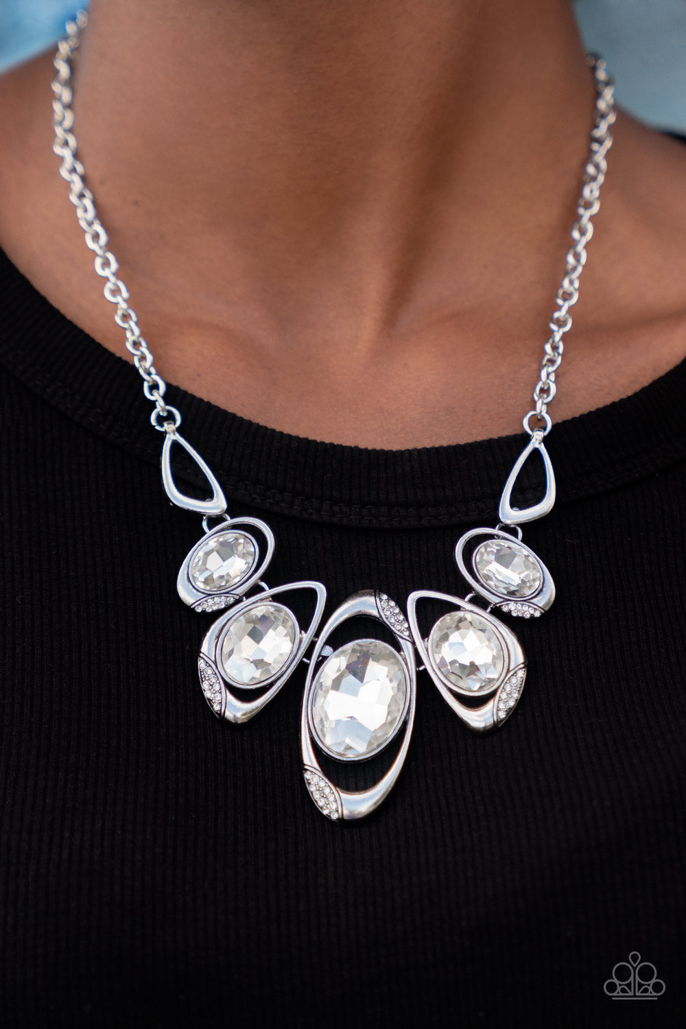 Hypnotic Twinkle - White - VJ Bedazzled Jewelry