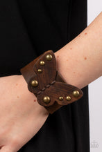 Load image into Gallery viewer, Butterfly Farm - Brass - Paparazzi Accessories - VJ Bedazzled Jewelry
