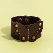Load image into Gallery viewer, Butterfly Farm - Brass - Paparazzi Accessories - VJ Bedazzled Jewelry
