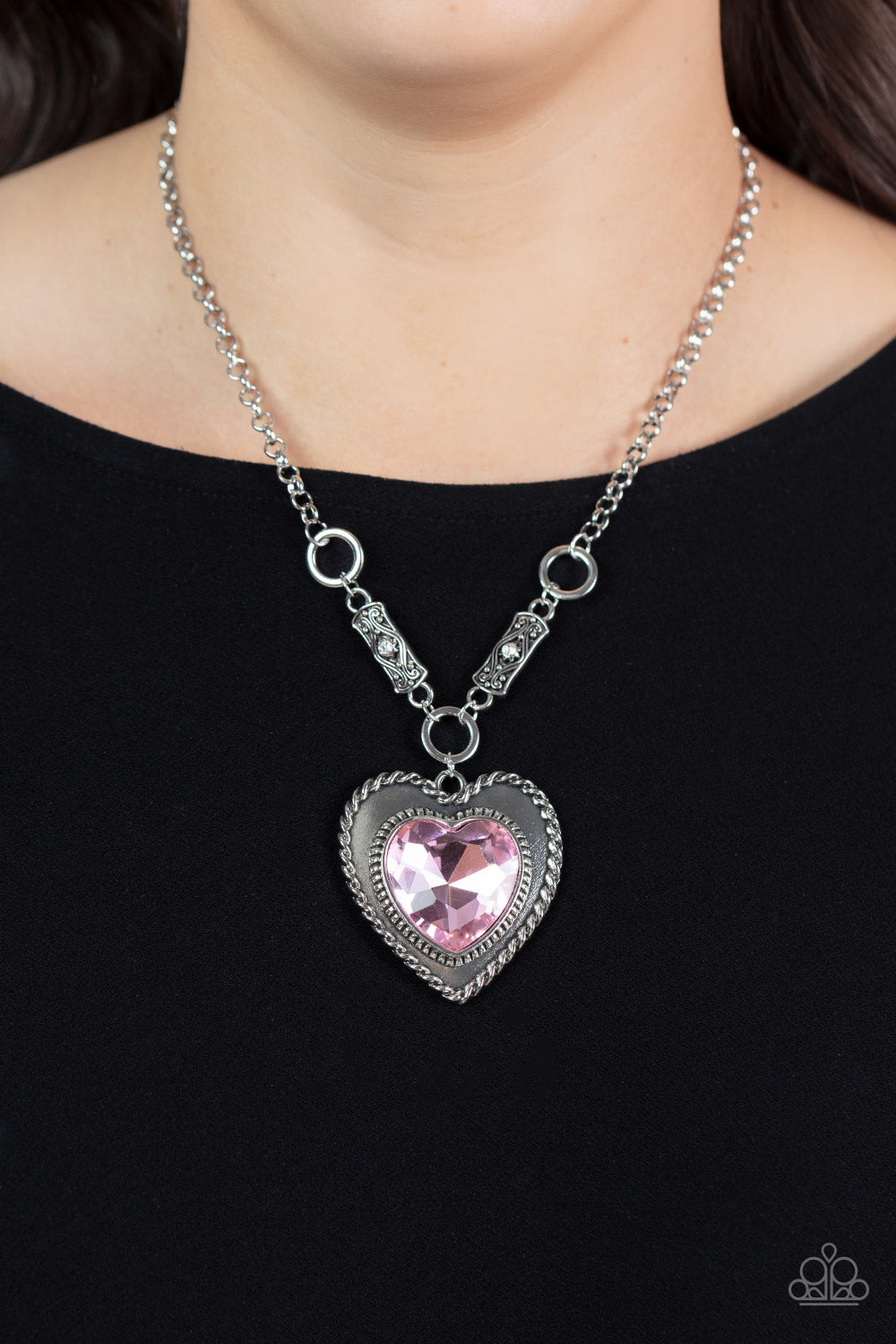 Heart Full of Fabulous - Pink - VJ Bedazzled Jewelry