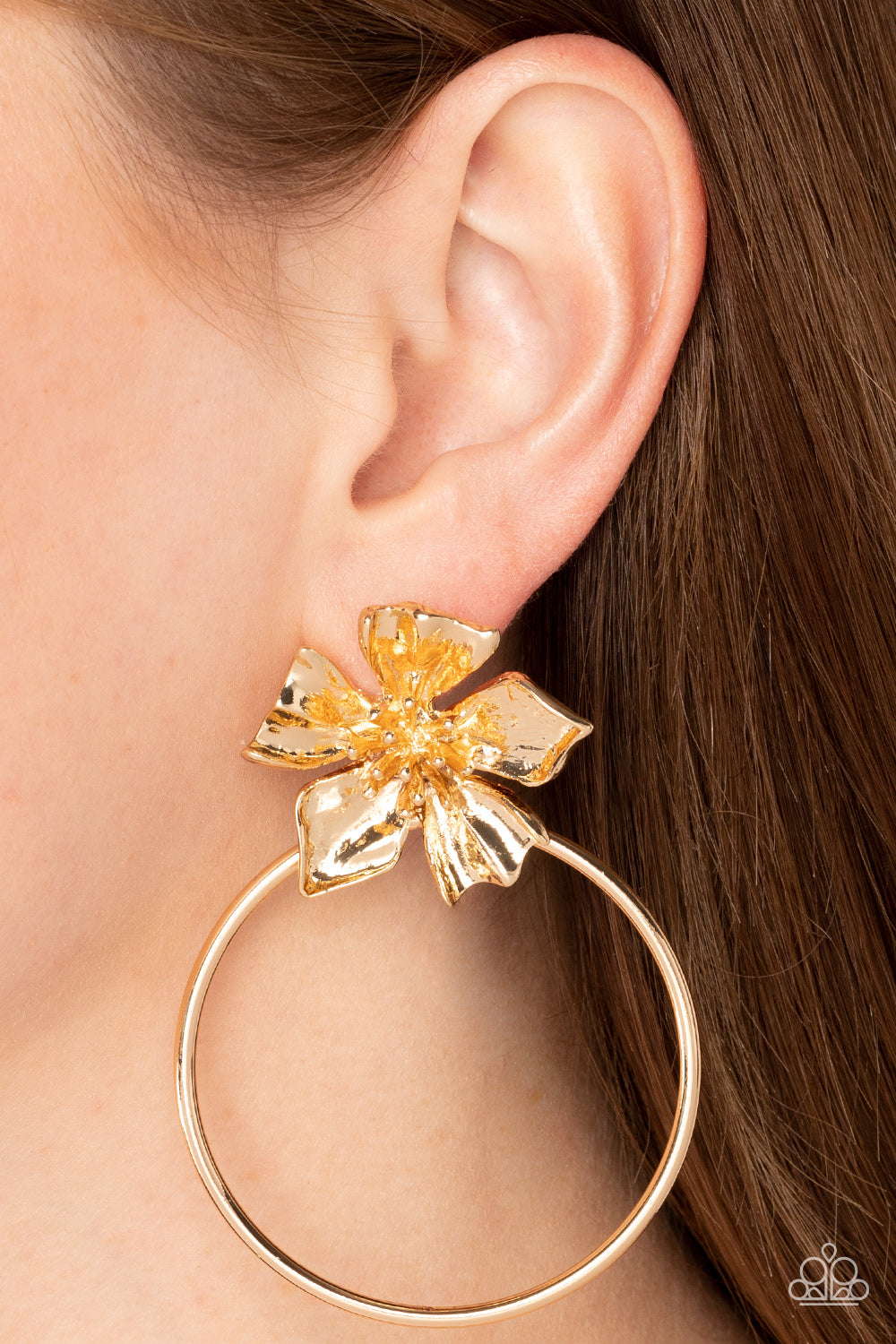 Buttercup Bliss - Gold - Paparazzi Accessories - VJ Bedazzled Jewelry