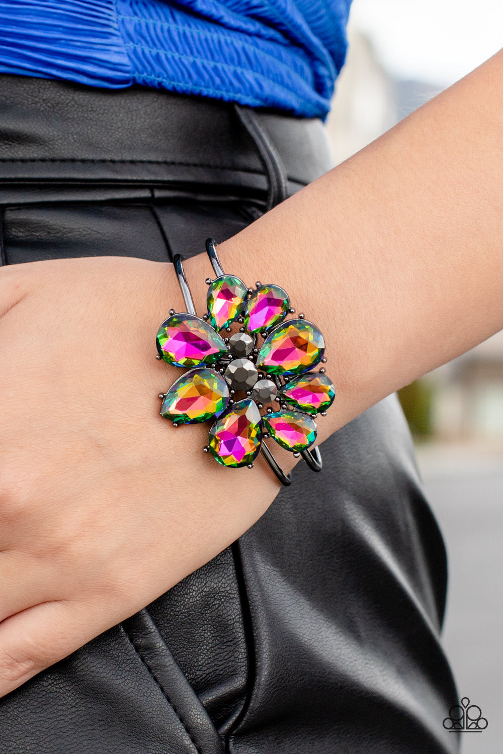 DAUNTLESS is More - Multi - VJ Bedazzled Jewelry