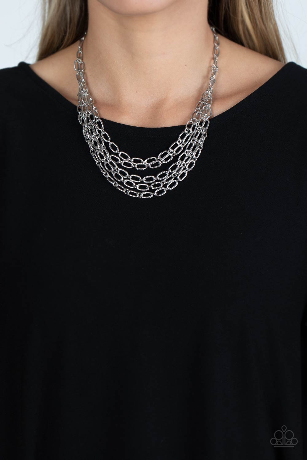 House of CHAIN - Silver - Paparazzi Accessories - VJ Bedazzled Jewelry