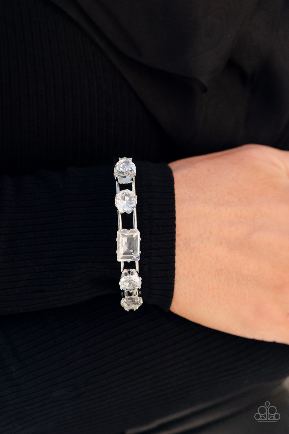 Uniquely Untapped - White - Paparazzi Accessories - VJ Bedazzled Jewelry