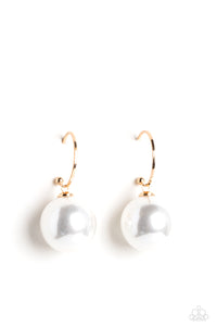 PEARL of My Eye - Gold -Paparazzi Accessories - VJ Bedazzled Jewelry