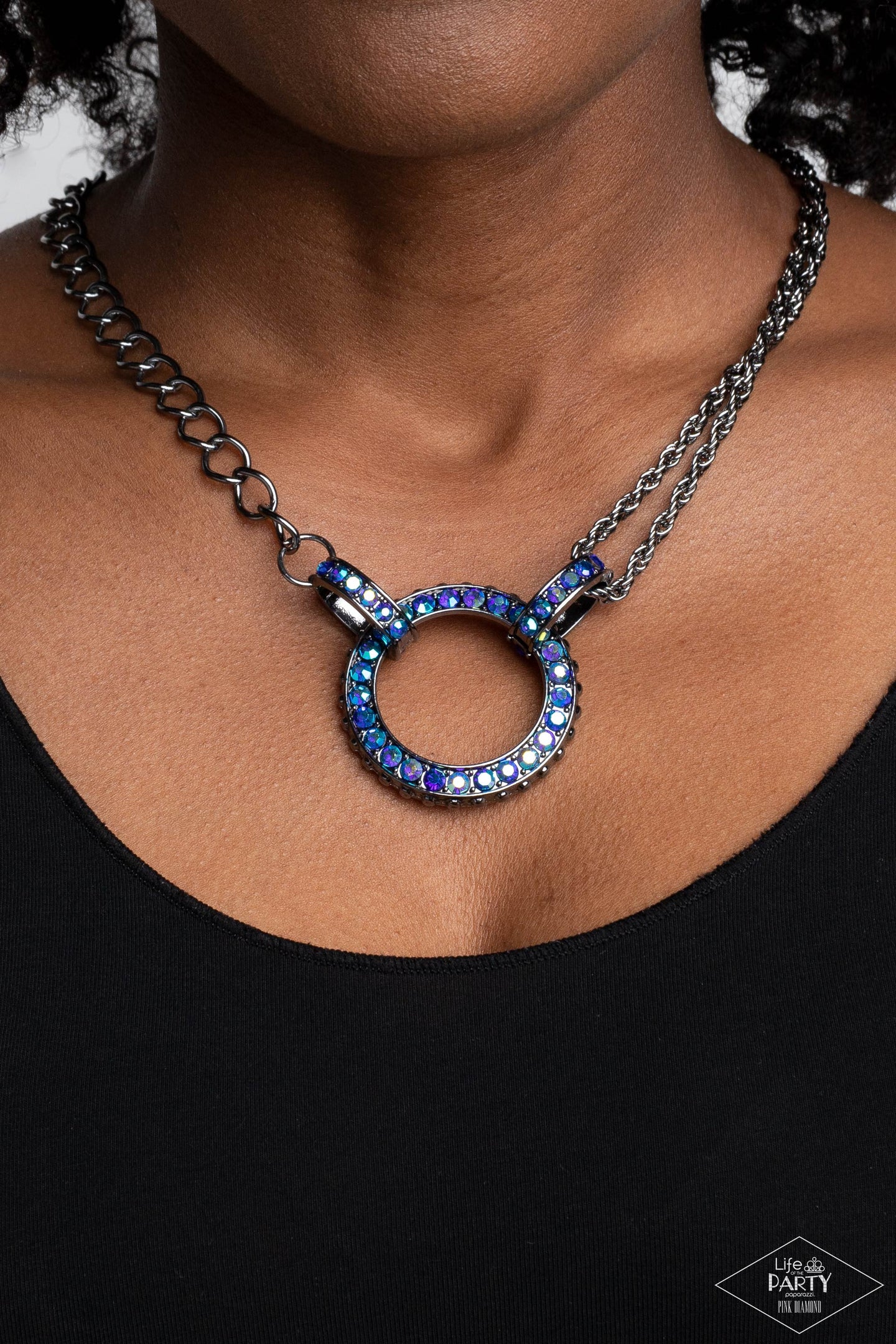 Razzle Dazzle - Blue Paparazzi Accessories