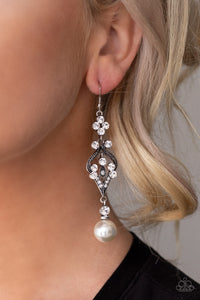 Elegantly Extravagant - White - VJ Bedazzled Jewelry
