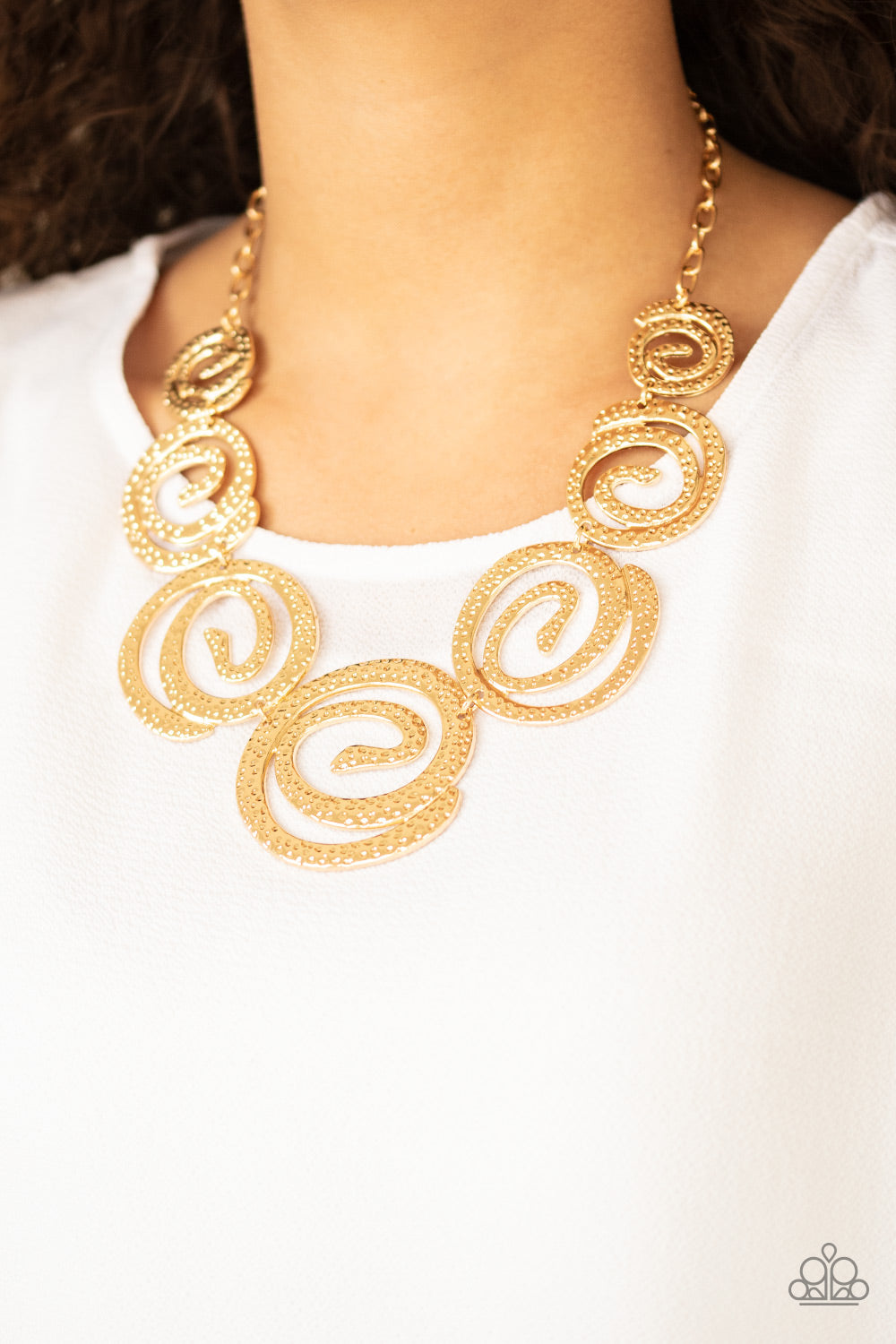 Statement swirl gold - VJ Bedazzled Jewelry