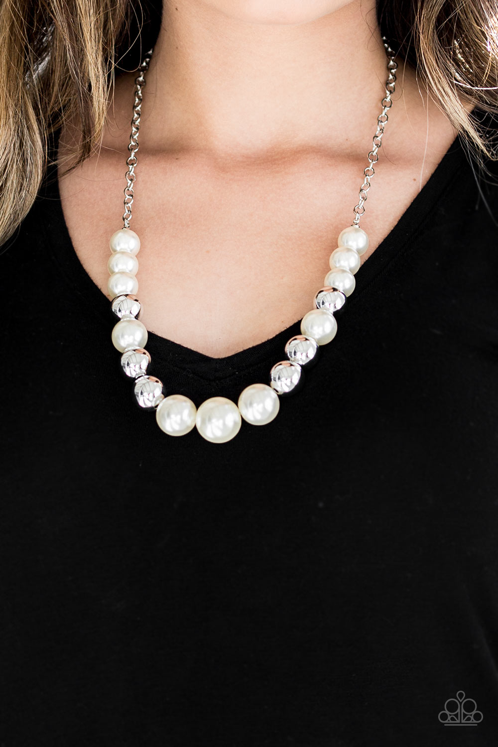 Take note white - VJ Bedazzled Jewelry