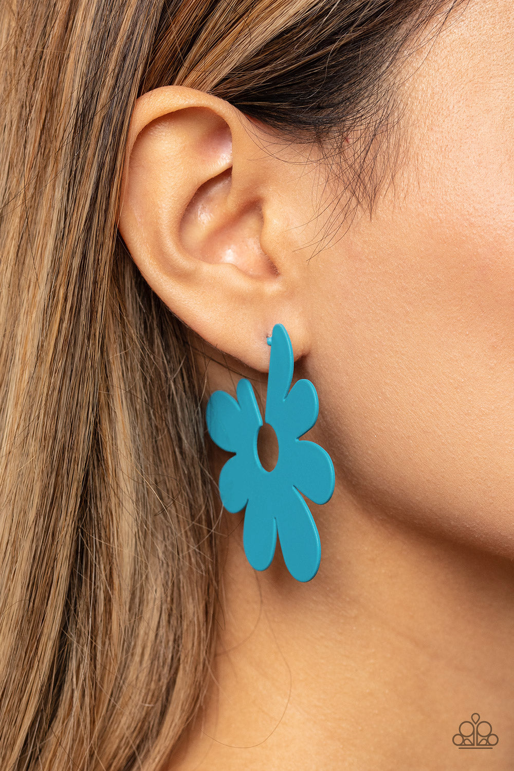 Flower Power Fantasy - Blue Paparazzi Accessories - VJ Bedazzled Jewelry