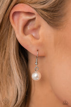 Load image into Gallery viewer, My PEARL - White Paparazzi Accessories - VJ Bedazzled Jewelry
