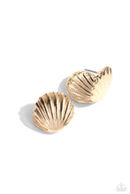 Load image into Gallery viewer, Seashell Surprise - Gold Paparazzi Accessories
