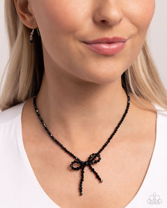 Somebody I Used to BOW - Black Paparazzi Accessories