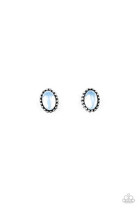 Iredescent accent - VJ Bedazzled Jewelry