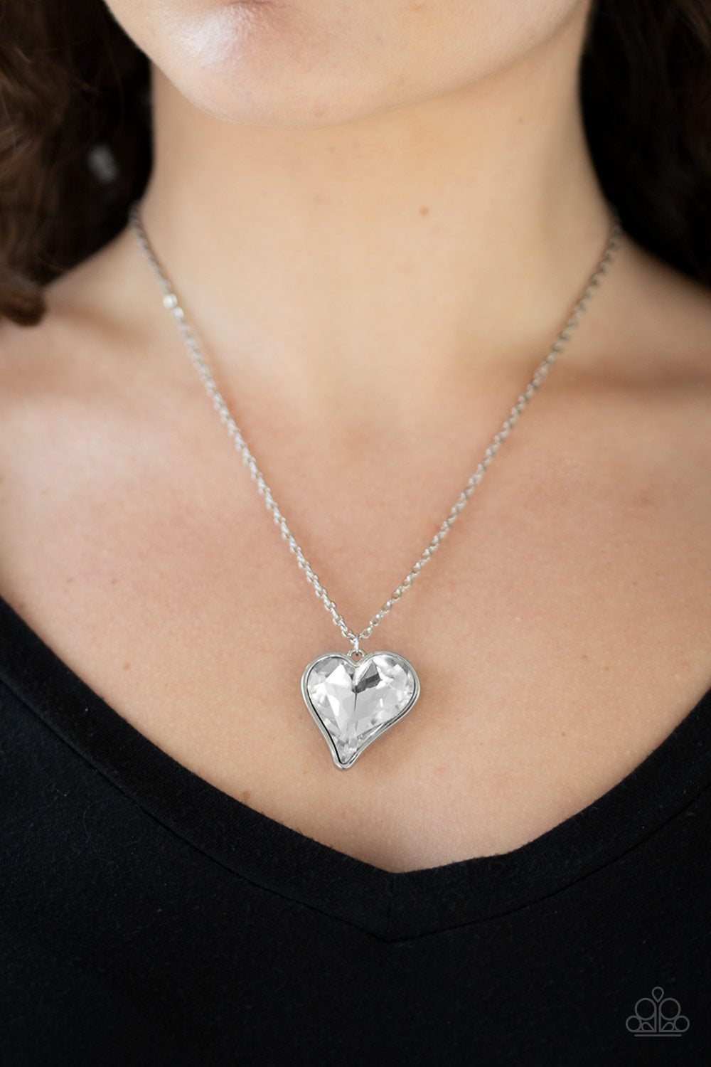 Heart Flutter White - VJ Bedazzled Jewelry