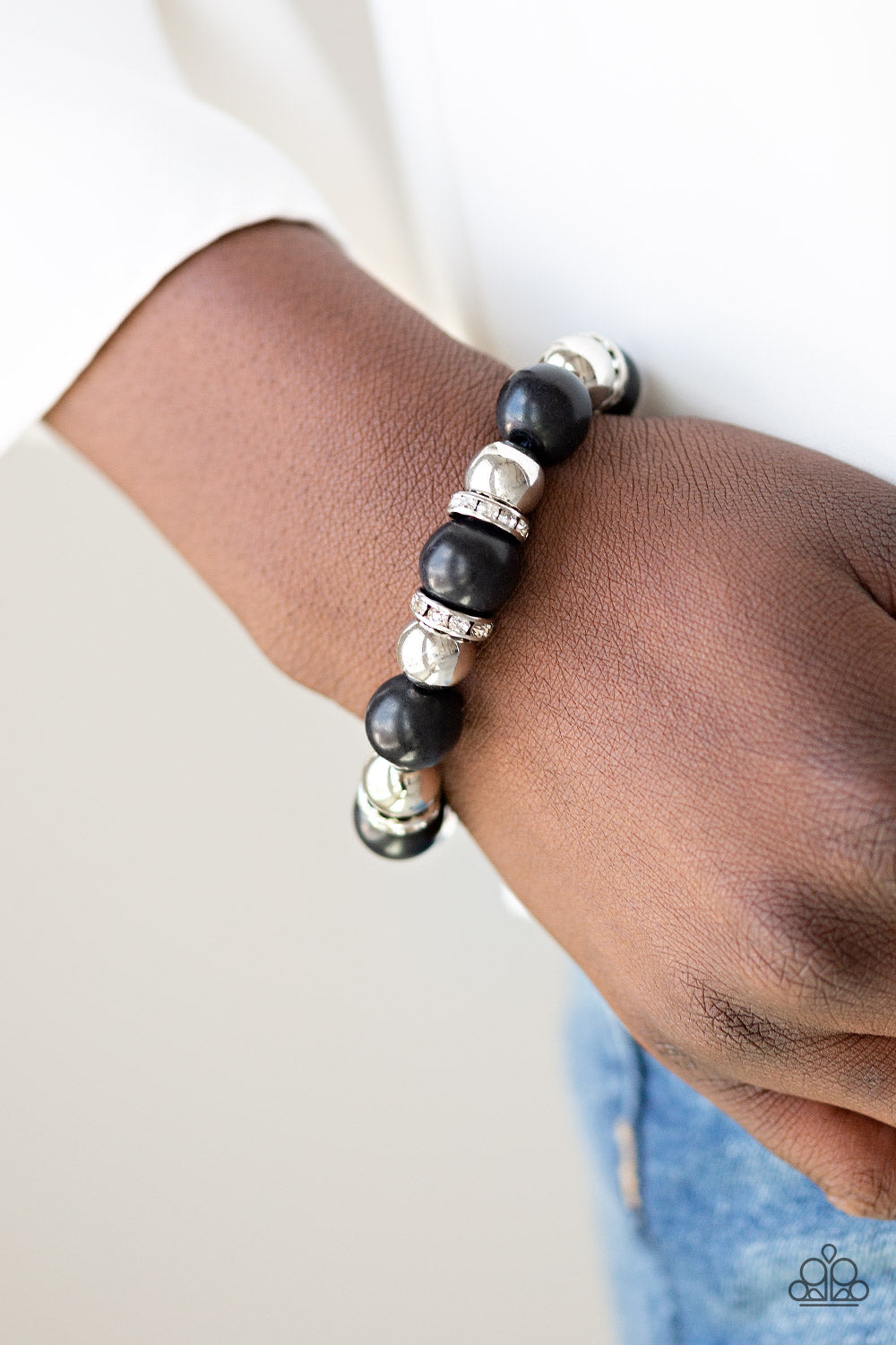 Ruling Class Radiance - Black - VJ Bedazzled Jewelry