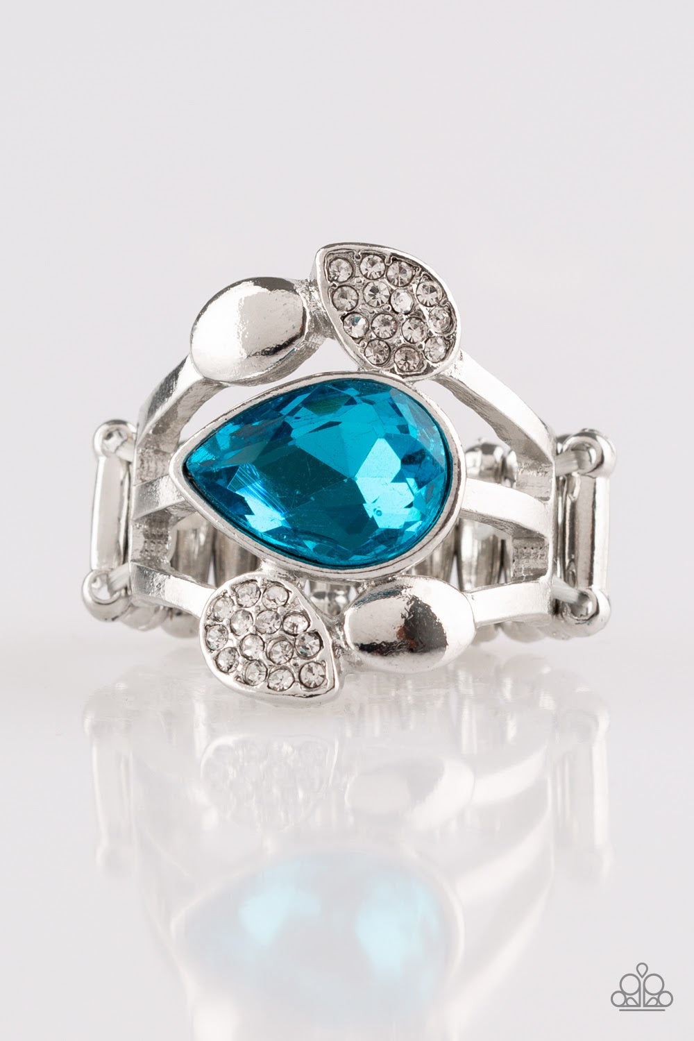 The ocean - VJ Bedazzled Jewelry
