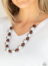 Load image into Gallery viewer, Top Pop brown - VJ Bedazzled Jewelry
