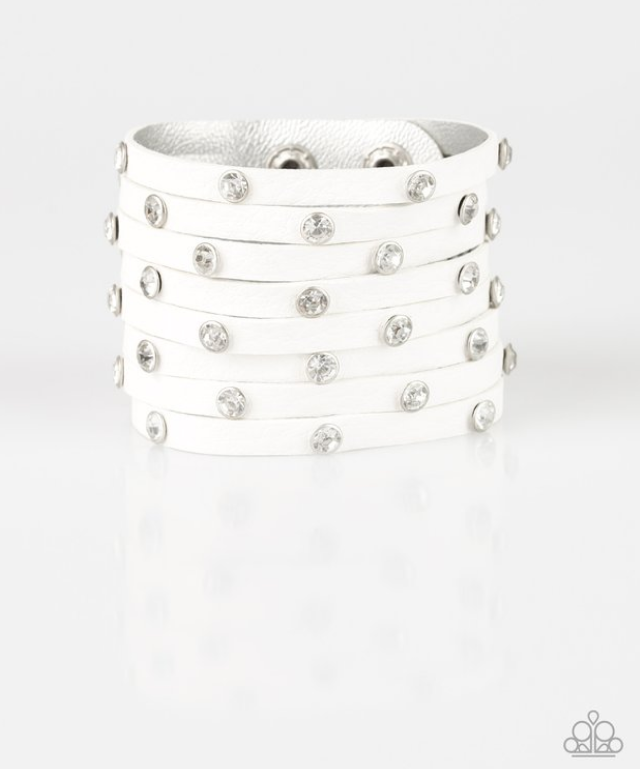 Sass Quad white - VJ Bedazzled Jewelry