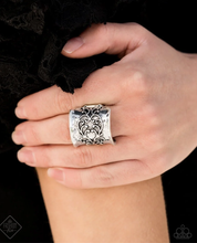 Load image into Gallery viewer, December 2020 Fashion Fix Set - Glimpses of Malibu - VJ Bedazzled Jewelry
