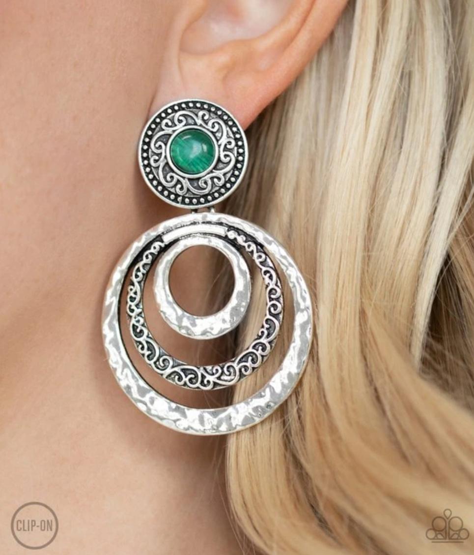 Bare Your Soul - Green - VJ Bedazzled Jewelry