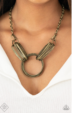 Magnificent Musings Fashion Fix August - VJ Bedazzled Jewelry