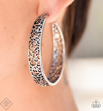 Load image into Gallery viewer, Glimpses of Malibu - October 2021 - VJ Bedazzled Jewelry

