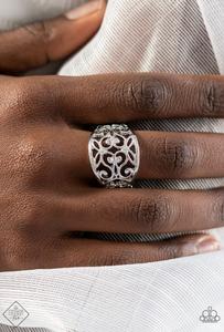 Glimpses of Malibu - Complete Trend Blend / Fashion Fix Set February 2022 - VJ Bedazzled Jewelry